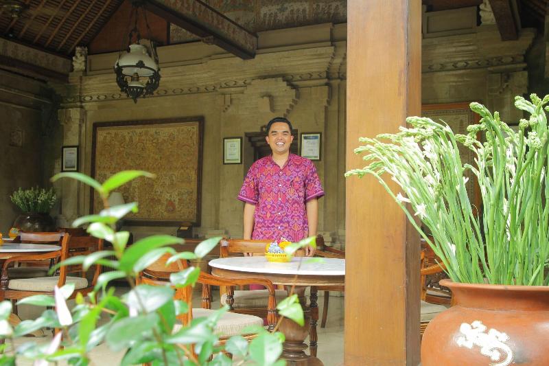 Alam Indah - Lobi