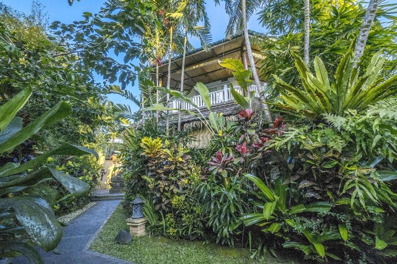 Gajah Biru Bungalows - Genel