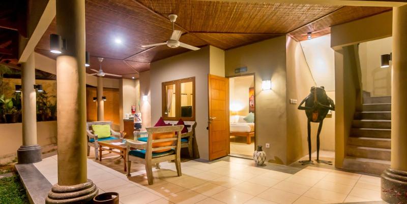 Gajah Biru Bungalows - Oda