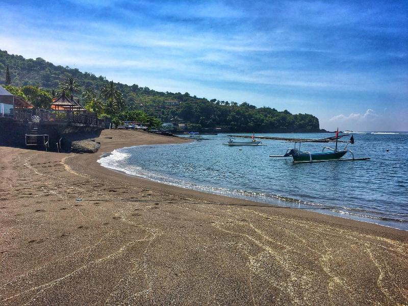 The Beach Candidasa - Genel