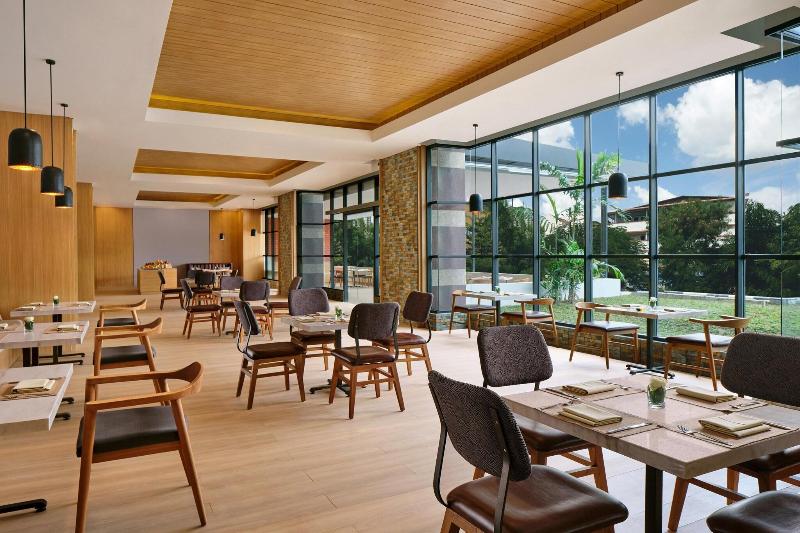 Four Points By Sheraton Batam - Restoran