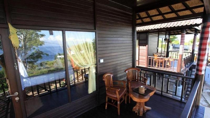 Bali Belva - Oda