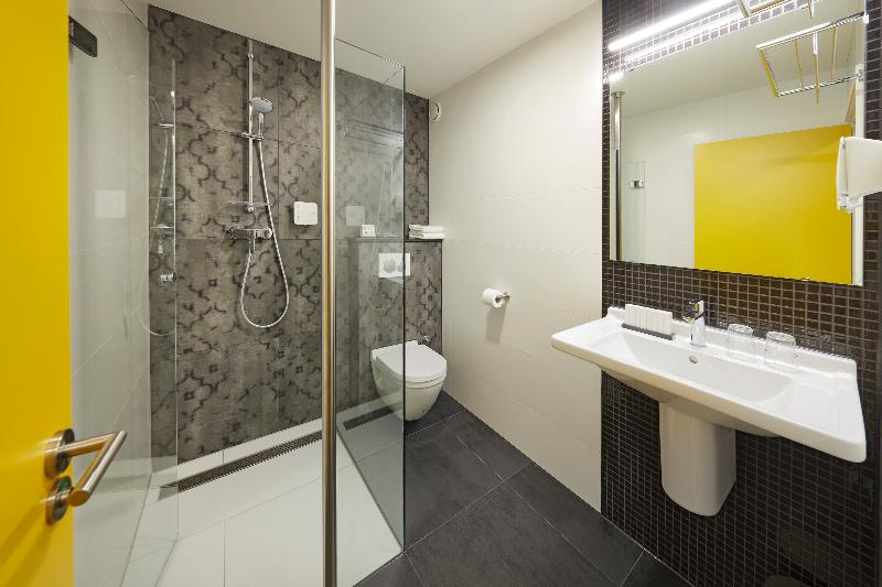 Nova Hotel - Oda