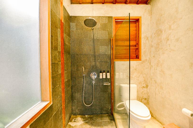 Zin Canggu Resort Villas - Oda