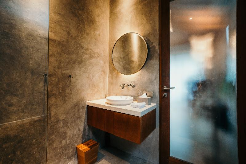 Zin Canggu Resort Villas - Oda
