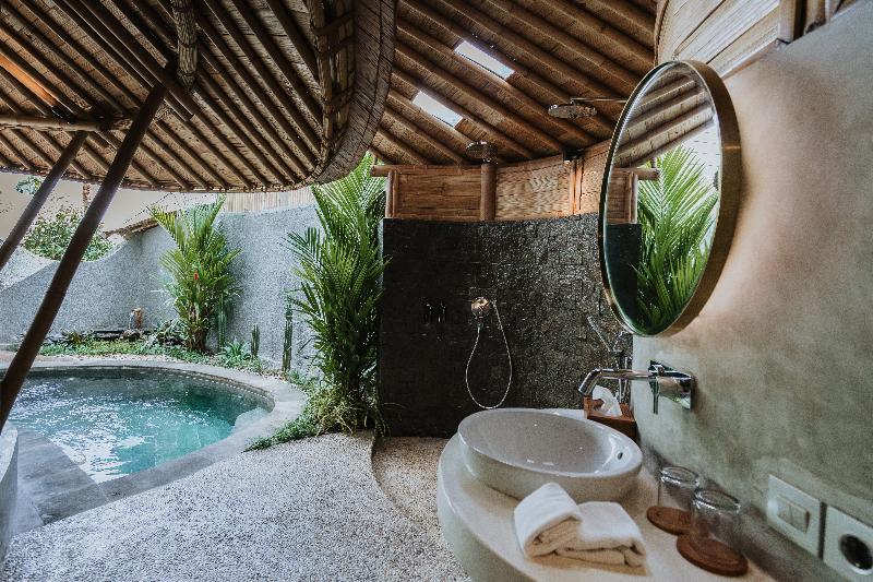 Zin Canggu Resort Villas - Oda