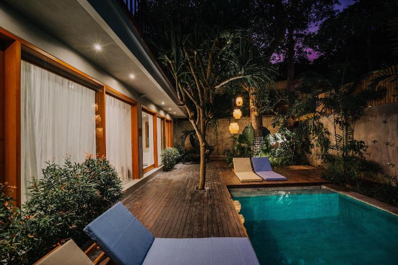 Zin Canggu Resort Villas - Oda