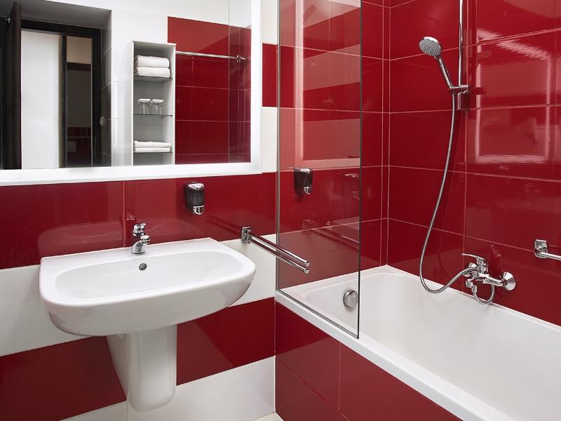 Rubin Wellness & Conference Hotel - Oda