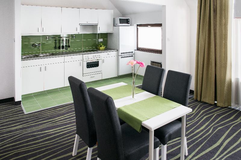 Rubin Wellness & Conference Hotel - Oda