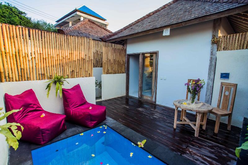 Svaha Private Villas Ceningan - Oda