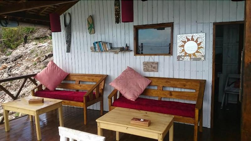 Cosmos Bungalows - Lobi