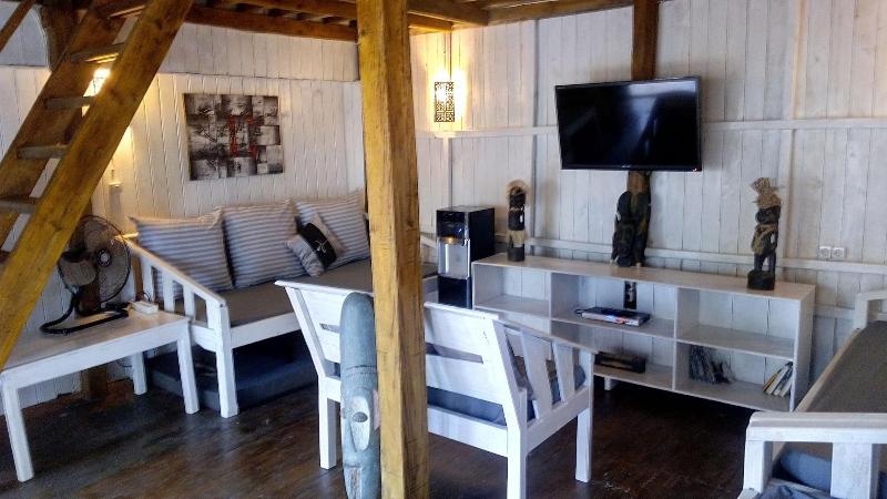 Cosmos Bungalows - Oda