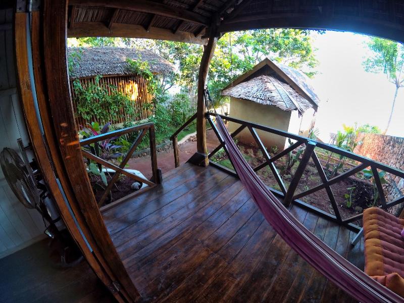 Cosmos Bungalows - Oda