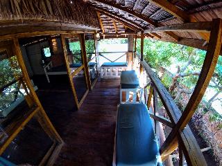 Cosmos Bungalows fotoÄŸrafÄ±