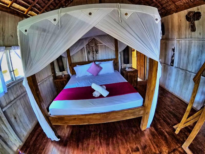 Cosmos Bungalows - Oda