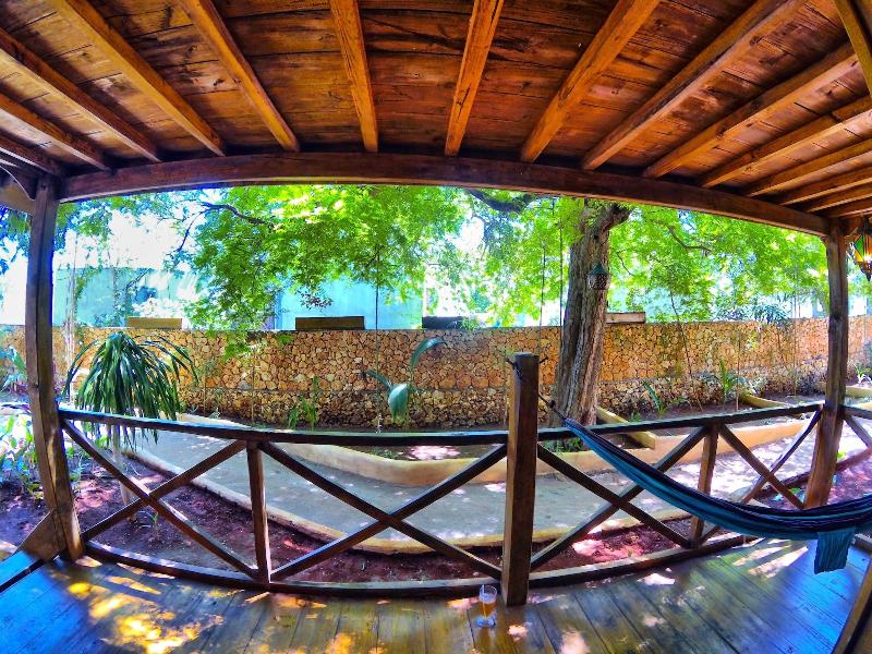 Cosmos Bungalows - Oda