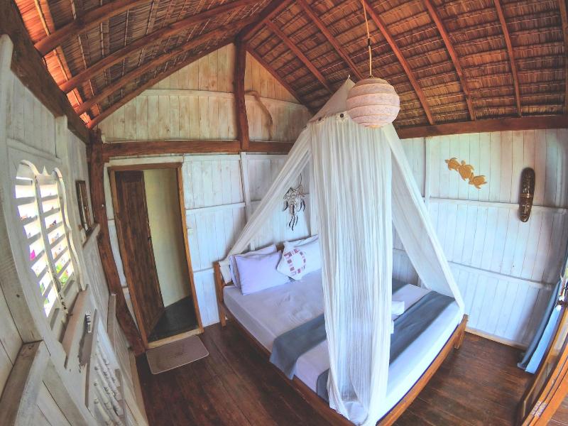 Cosmos Bungalows - Oda
