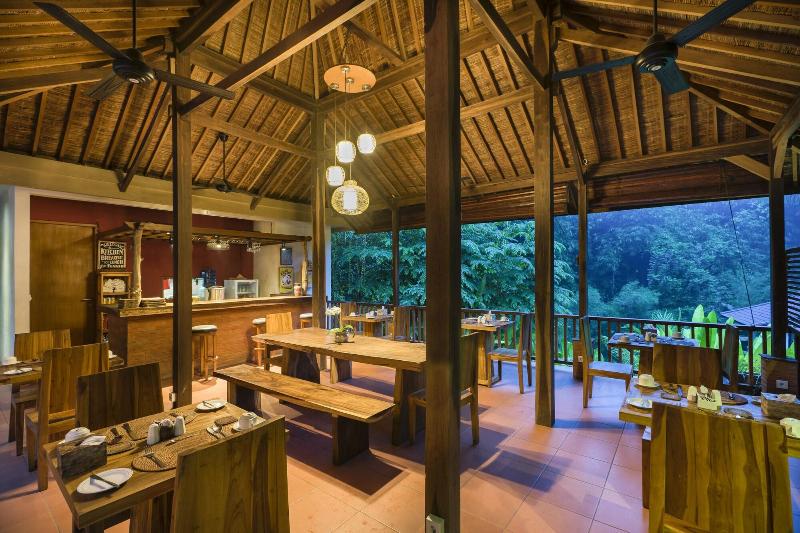 Desak Putu Putera Cottages - Bar