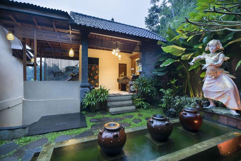 Desak Putu Putera Cottages - Lobi