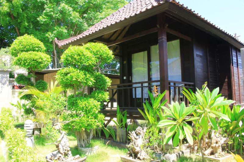 Sunrise Hut S Lembongan - Oda