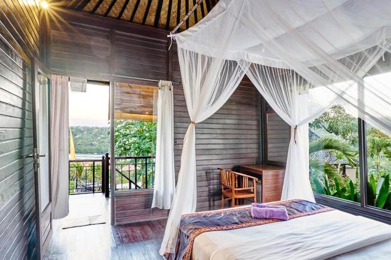Sunrise Hut S Lembongan - Oda