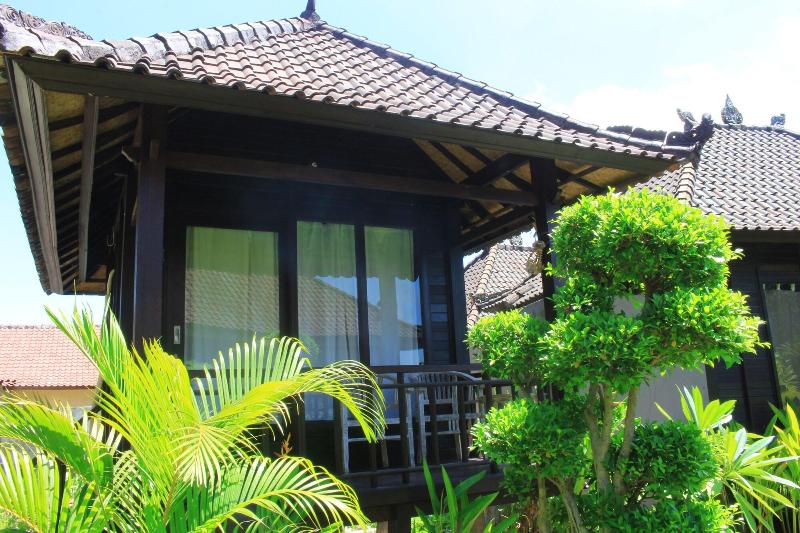 Sunrise Hut S Lembongan - Oda