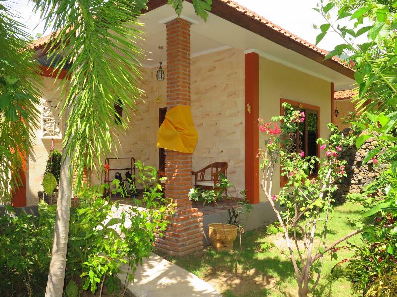 Amed Harmony Cafe And Bungalows - Oda