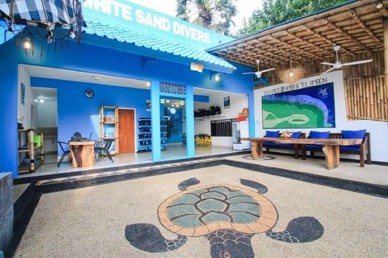 Amed Harmony Cafe And Bungalows - Oda