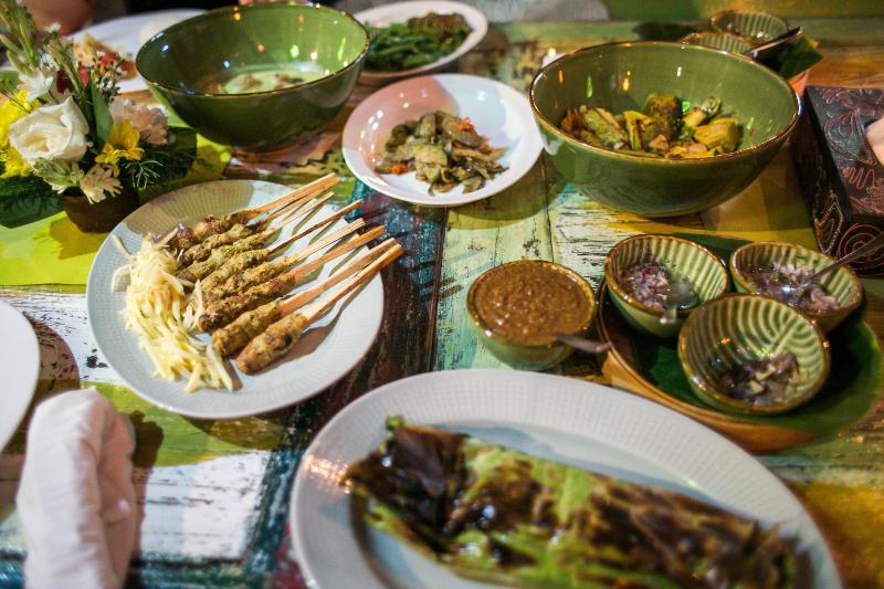 Amed Harmony Cafe And Bungalows - Restoran