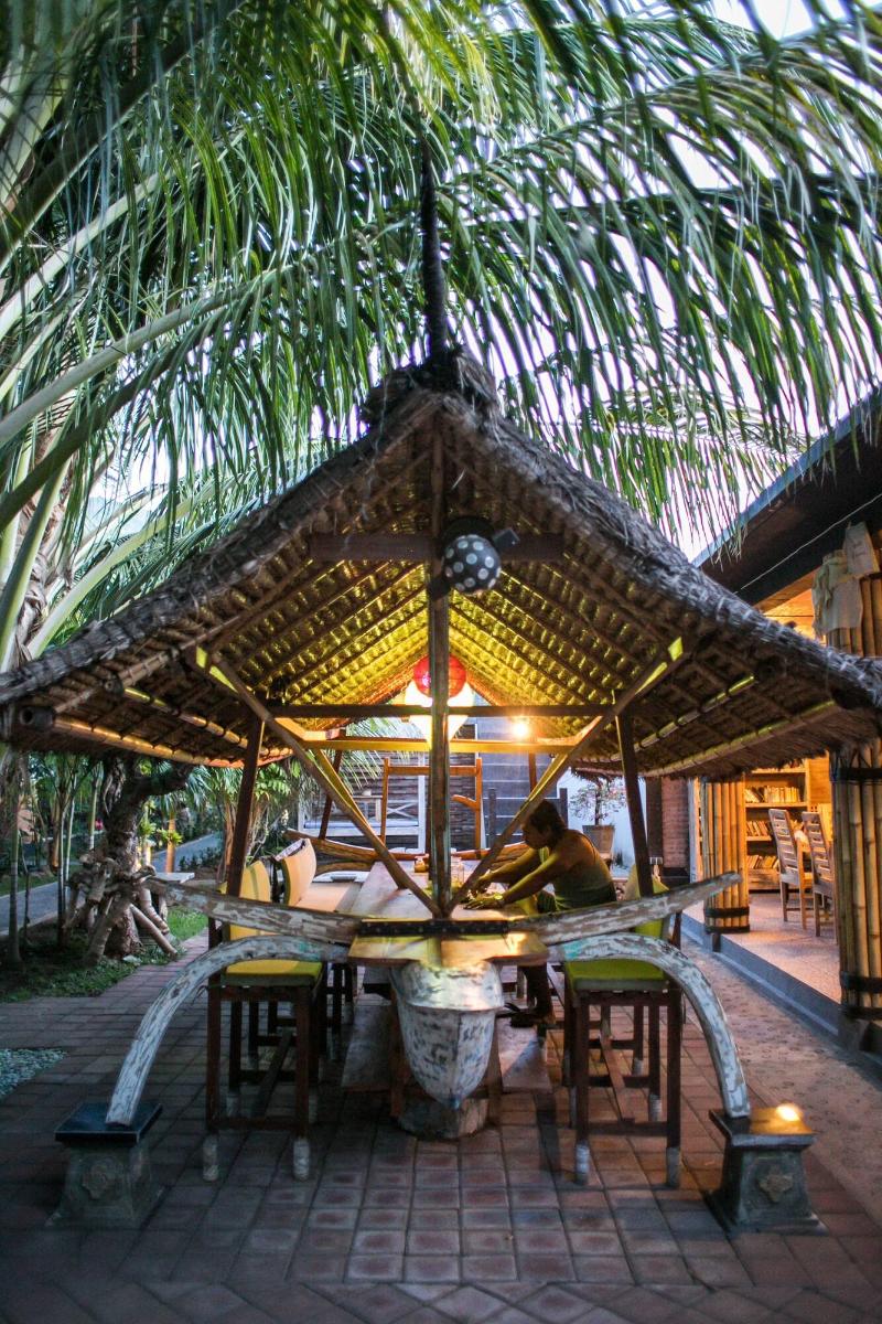 Amed Harmony Cafe And Bungalows - Restoran