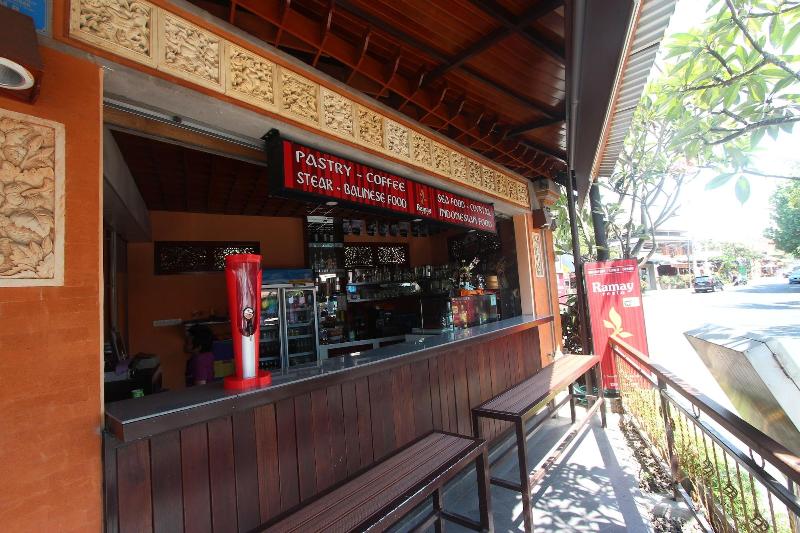 Ramayana Hotel Sanur - Bar