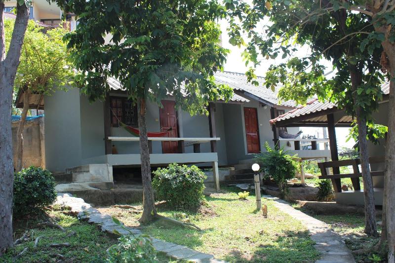Phupha Bungalow - Genel