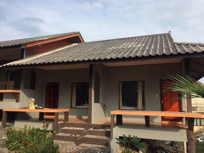 Phupha Bungalow - Oda