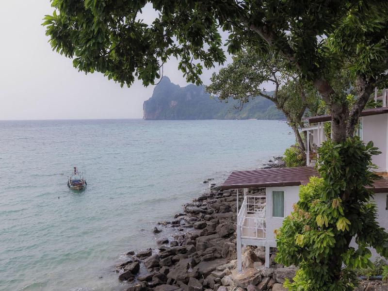 Phi Phi Cozy Seafront Resort - Genel