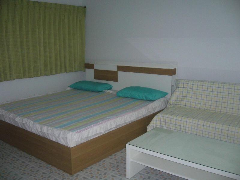 Dmk Donmueang Airport Guesthouse - Oda