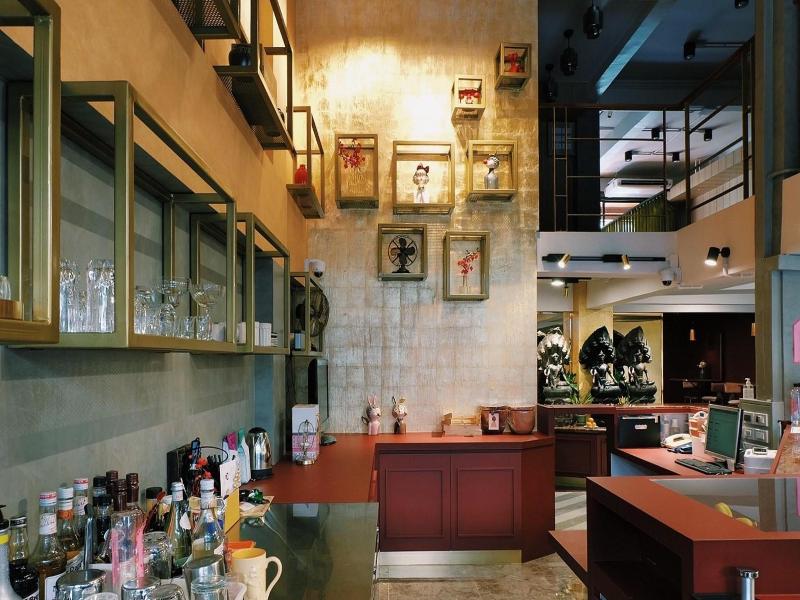 Golden House Bangkok - Restoran