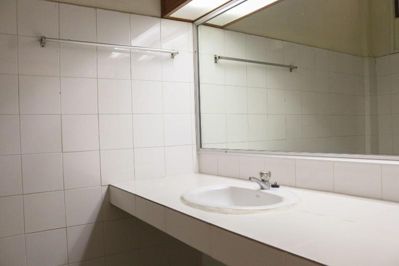 Nakornping Hotel - Oda