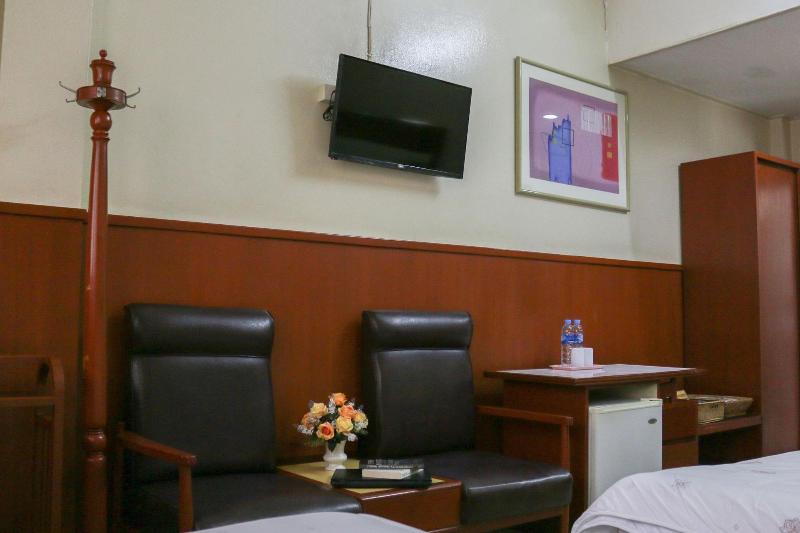Nakornping Hotel - Oda