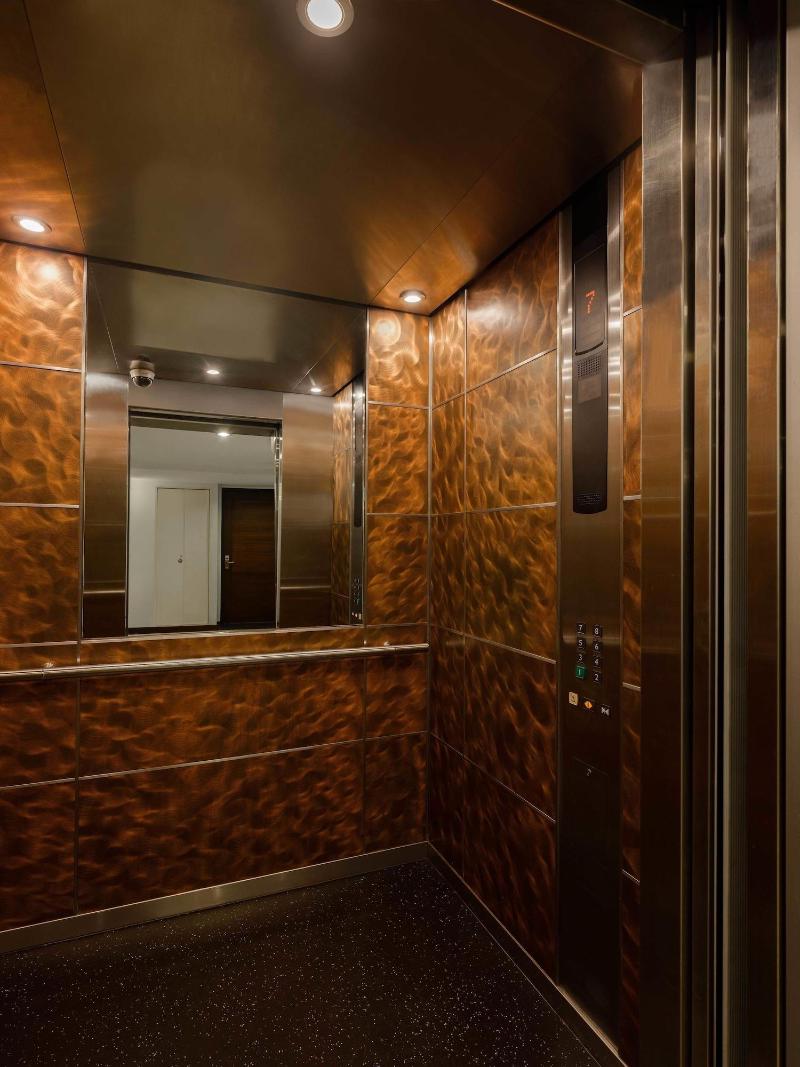 Silom Lofts Hotel - Lobi