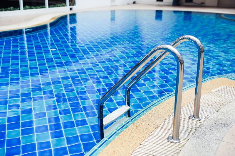 Thaisun Bangkok Hotel - Havuz