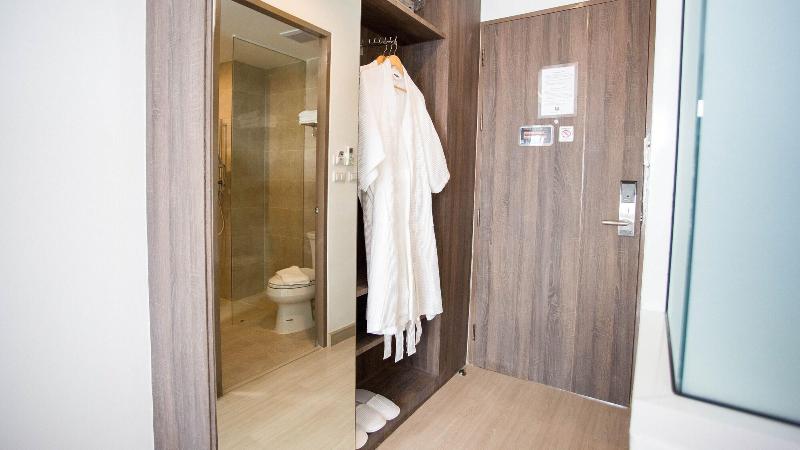 B2 Hat Yai Premier Hotel - Oda