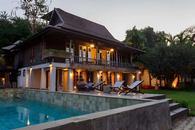 Baan Suan Residence by ZUZU - Genel