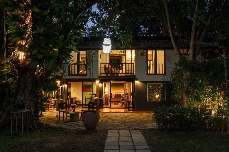 Baan Suan Residence by ZUZU - Genel