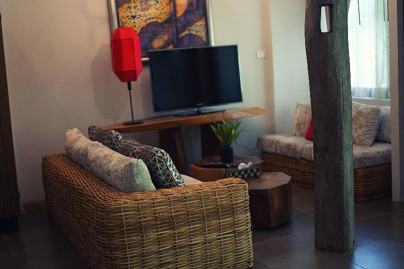 Baan Suan Residence by ZUZU - Oda