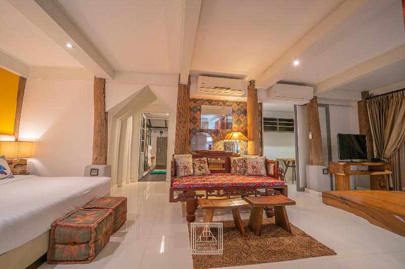 Baan Suan Residence by ZUZU - Oda