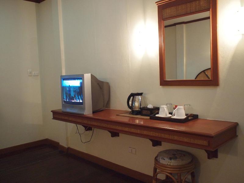 Roongruang Hotel - Oda