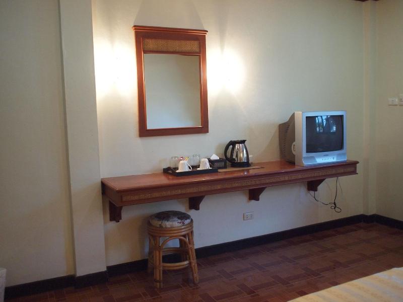 Roongruang Hotel - Oda