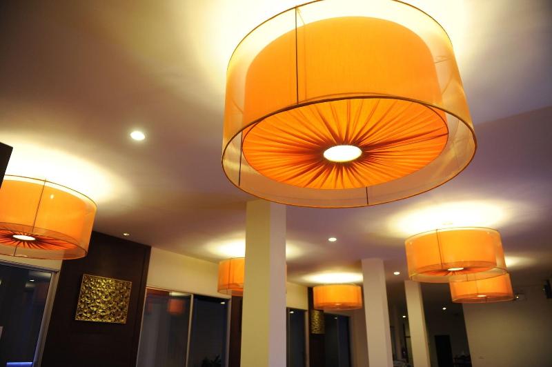 Mawin Hotel - Lobi