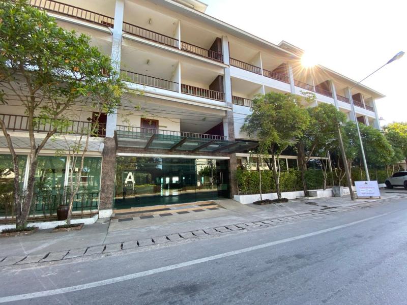 A Hotel Simply - Lobi