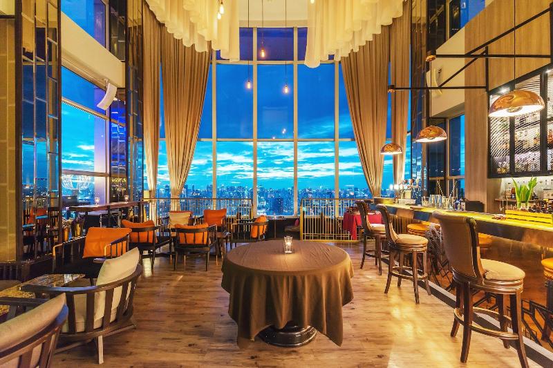 Bangkok Sky Walk - Bar